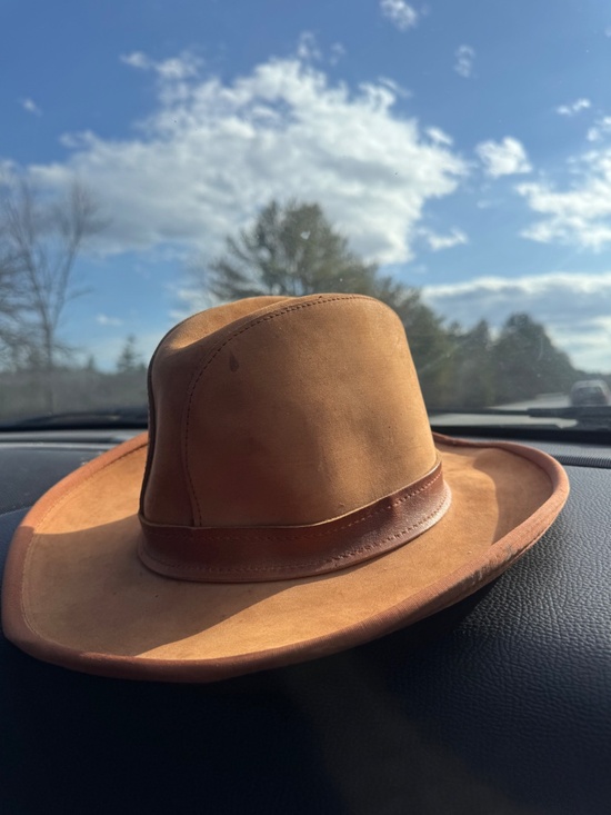 Henschel Accessories - Henschel Western-style hat appears to be a suede leather model